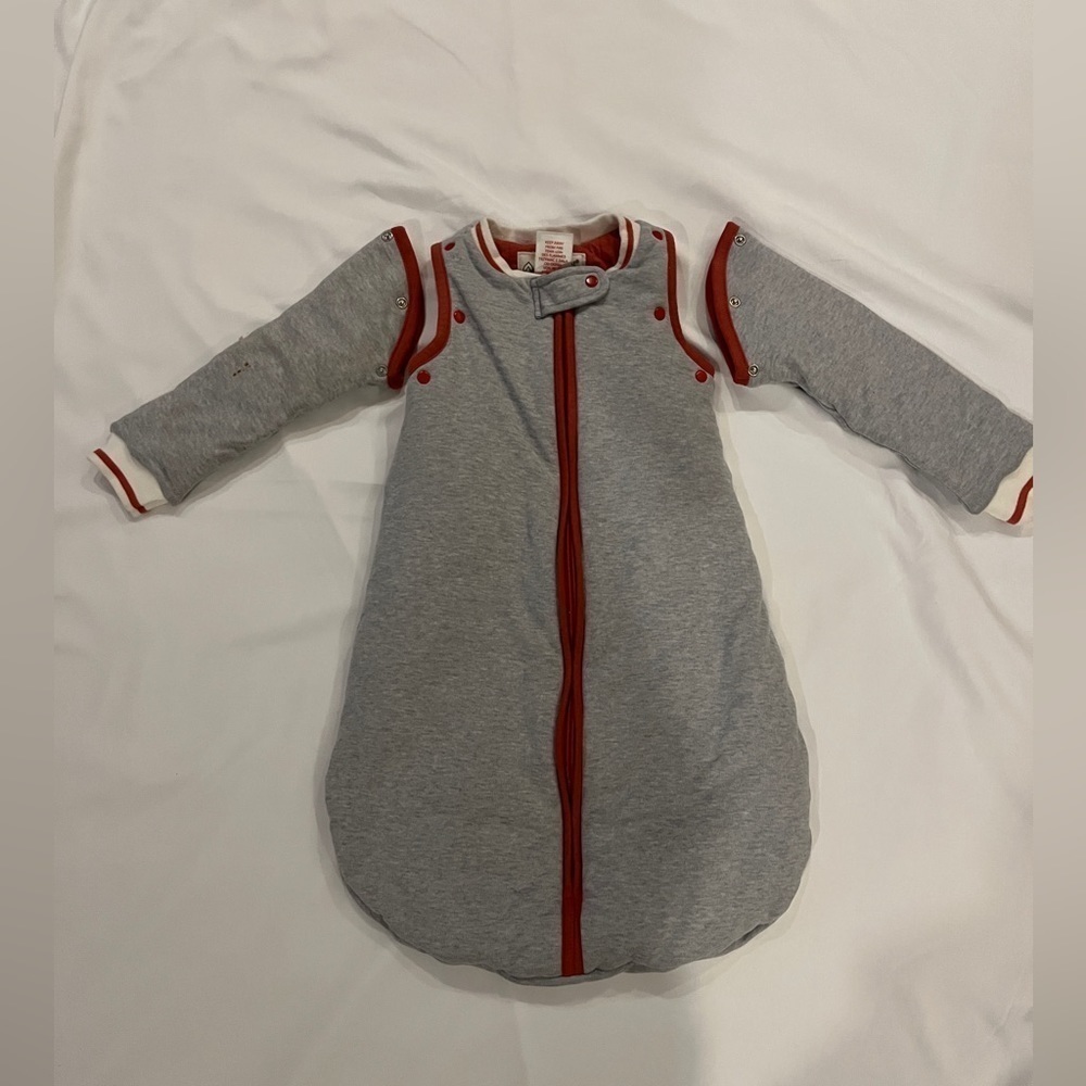 Aspen baby sleep sack with detachable sleeves size 0-6 months